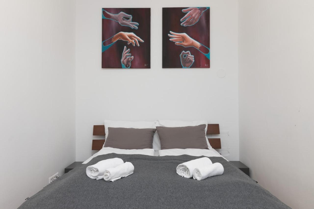Spacious 2 Bedrooms Apartment In 4Th District Near Karlskirche Viena Exterior foto