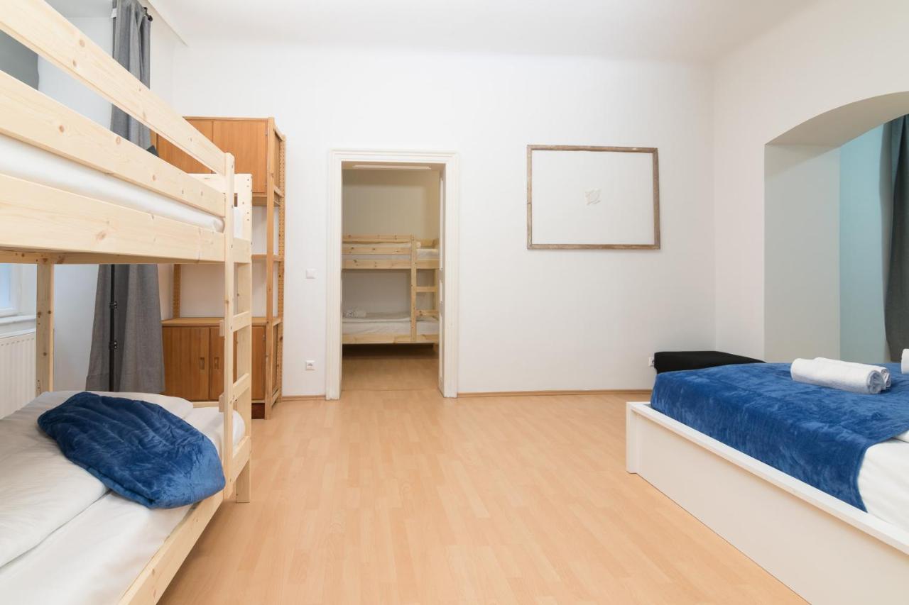 Spacious 2 Bedrooms Apartment In 4Th District Near Karlskirche Viena Exterior foto